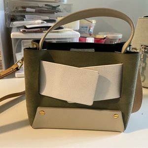 Yuzefi Biggy Leather Bag